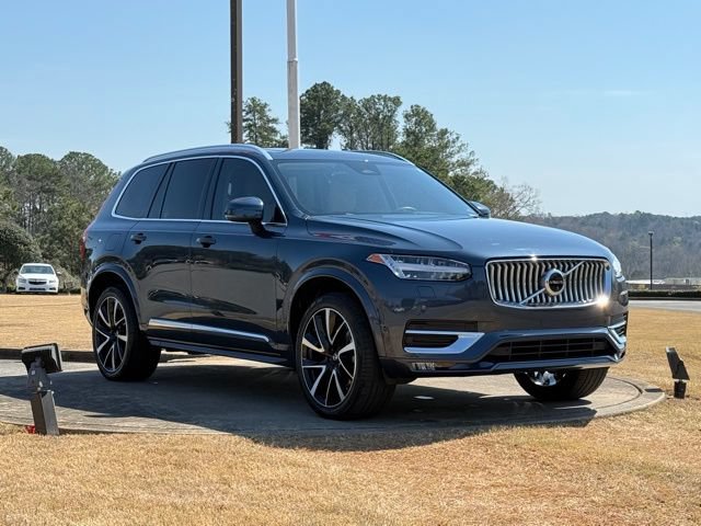 Used 2023 Volvo XC90 B6 Plus w/ Protection Package Premier AWD/4WD video 1