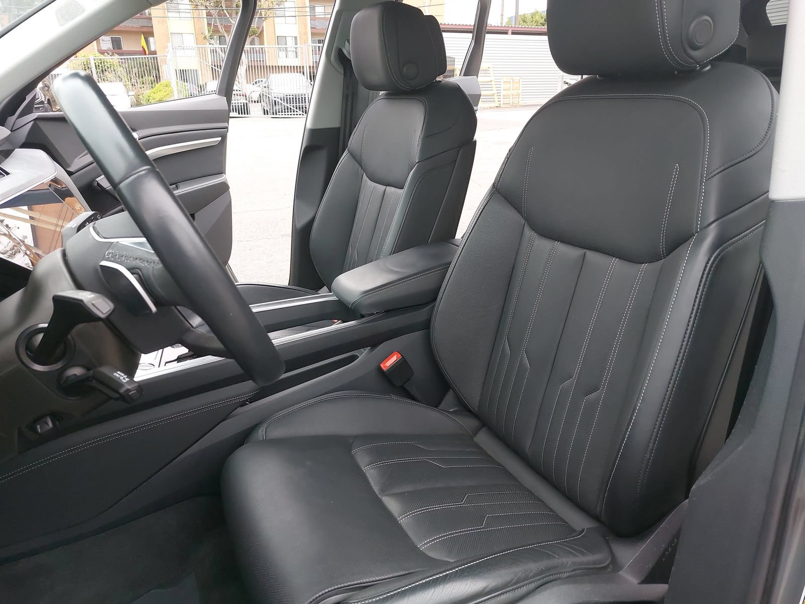 Used 2024 Audi Q8 e-tron Premium Plus w/ Prestige Package AWD/4WD image 15