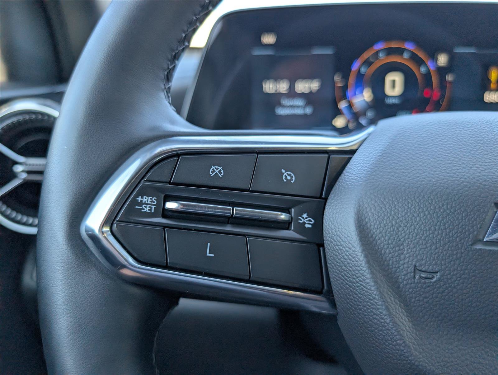 Used 2025 Chevrolet Equinox LT FWD image 21