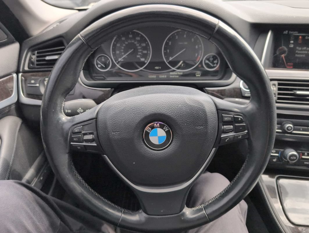 Used 2015 BMW 528i xDrive Sedan AWD/4WD image 10
