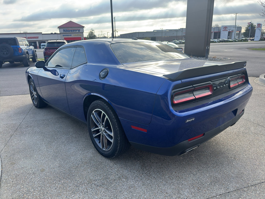 Used 2019 Dodge Challenger SXT w/ Cold Weather Group image 7