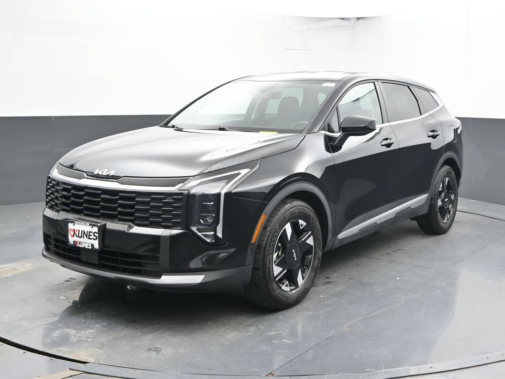 Used 2026 Kia Sportage LX FWD image 8