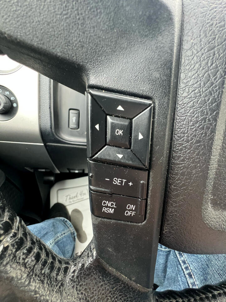 Used 2015 Ford Expedition XLT w/ Equipment Group 201A image 18