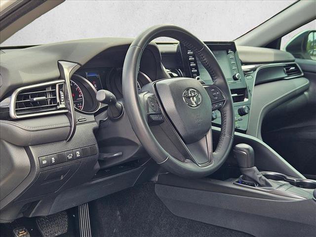 Used 2023 Toyota Camry SE w/ Convenience Package image 10