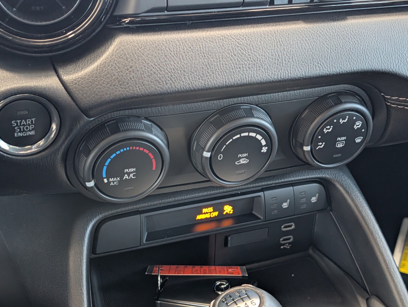 New 2026 MAZDA MX-5 Miata Club w/ Interior Package RWD image 21