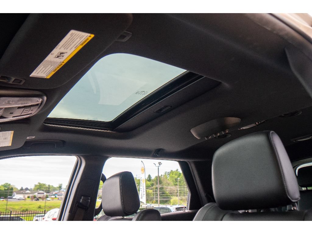 Used 2022 Dodge Durango GT AWD/4WD image 12