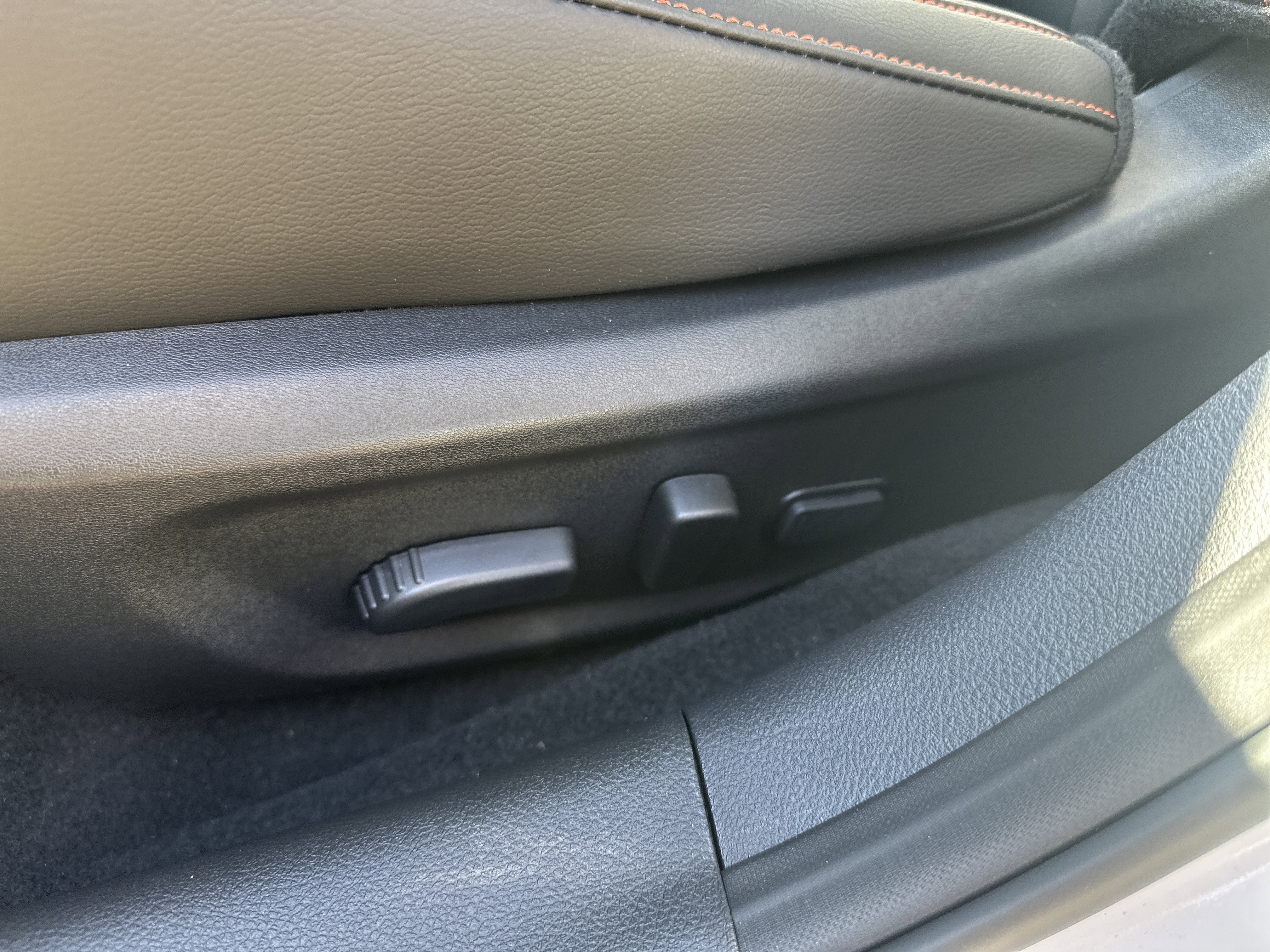 New 2025 Nissan Sentra SR image 11