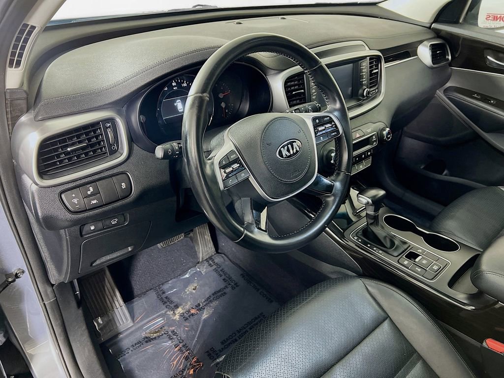 Used 2020 Kia Sorento EX AWD/4WD image 17