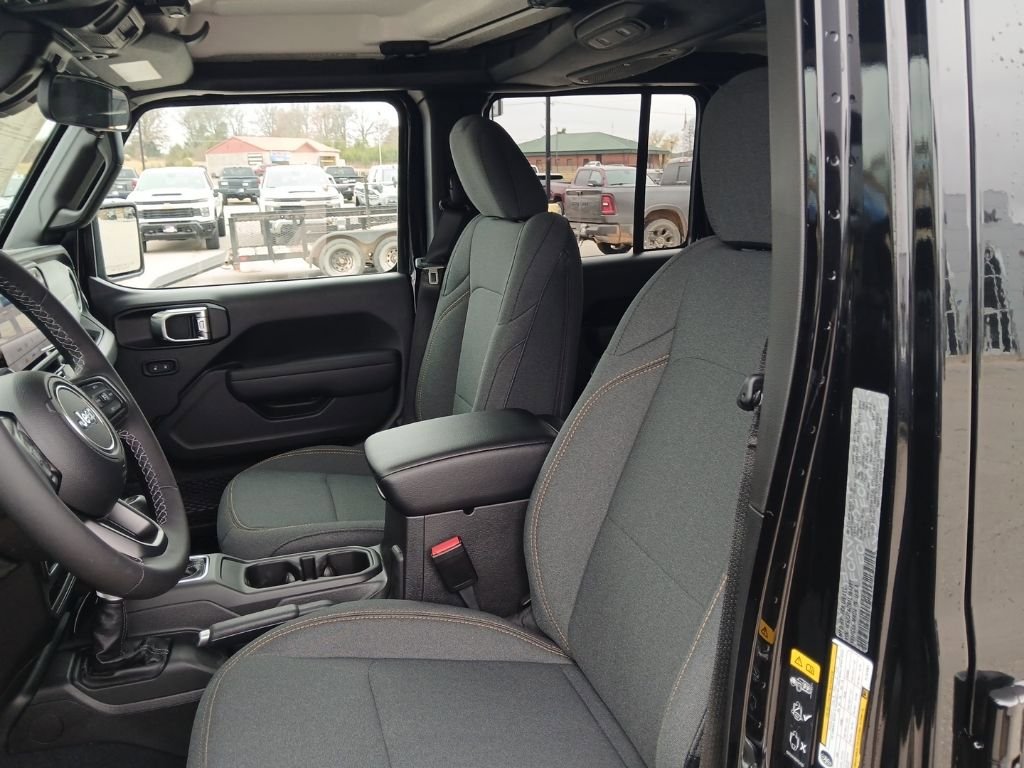 New 2026 Jeep Gladiator Sport image 29