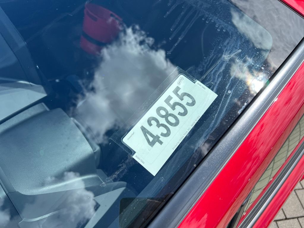 New 2026 Toyota Prius XLE FWD image 30