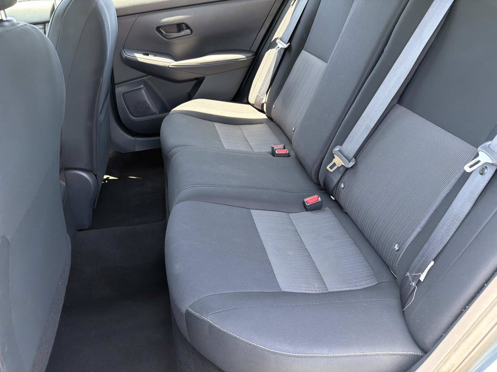 Used 2024 Nissan Sentra SV FWD image 20