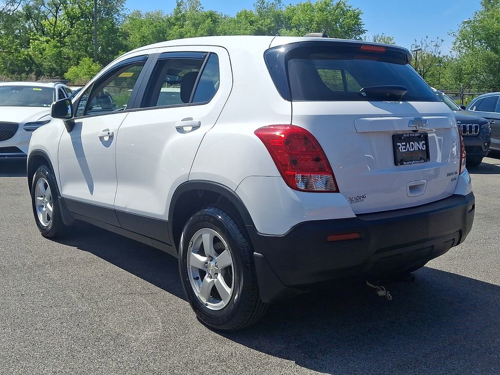 Used 2016 Chevrolet Trax LS w/ LPO, Protection Package AWD/4WD image 7
