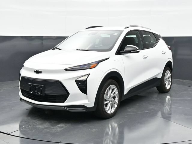 Used 2023 Chevrolet Bolt EUV LT w/ Driver Confidence Package FWD image 5