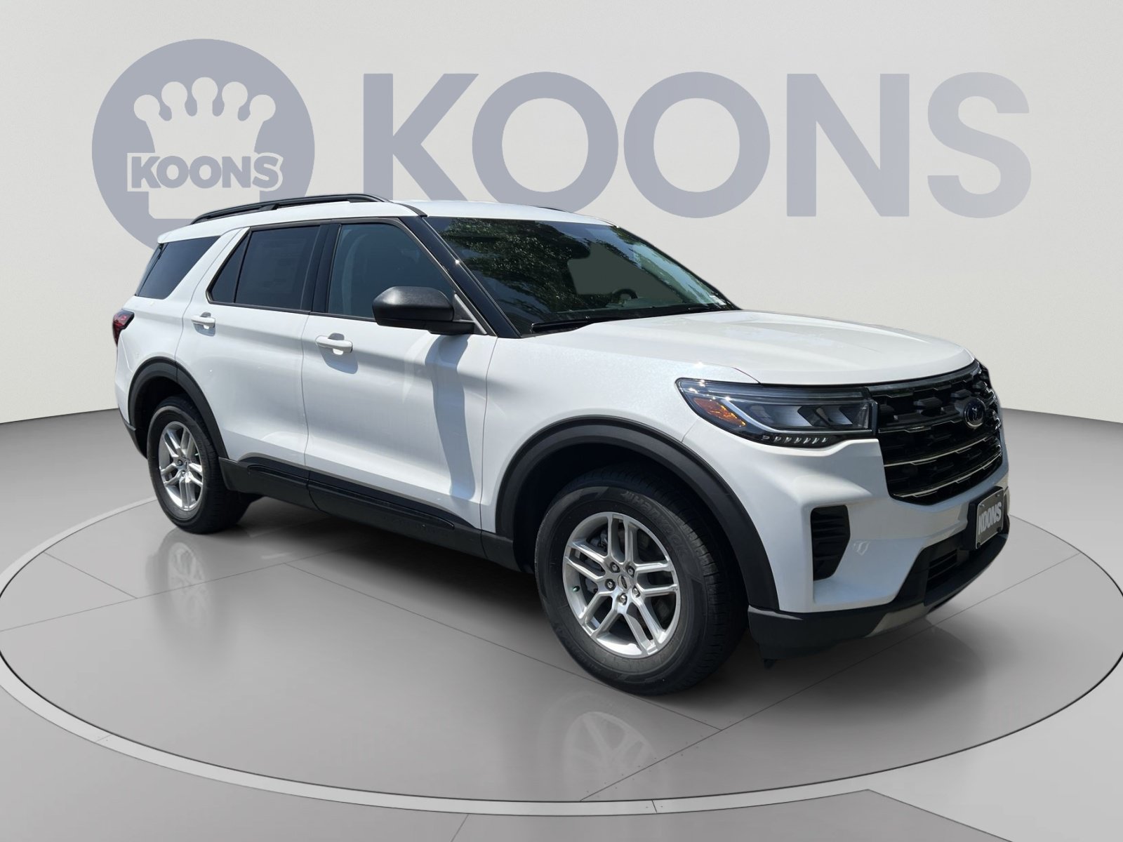 New 2026 Ford Explorer Active AWD/4WD image 2