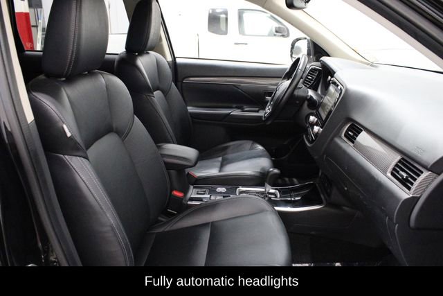 Used 2020 Mitsubishi Outlander SEL image 13