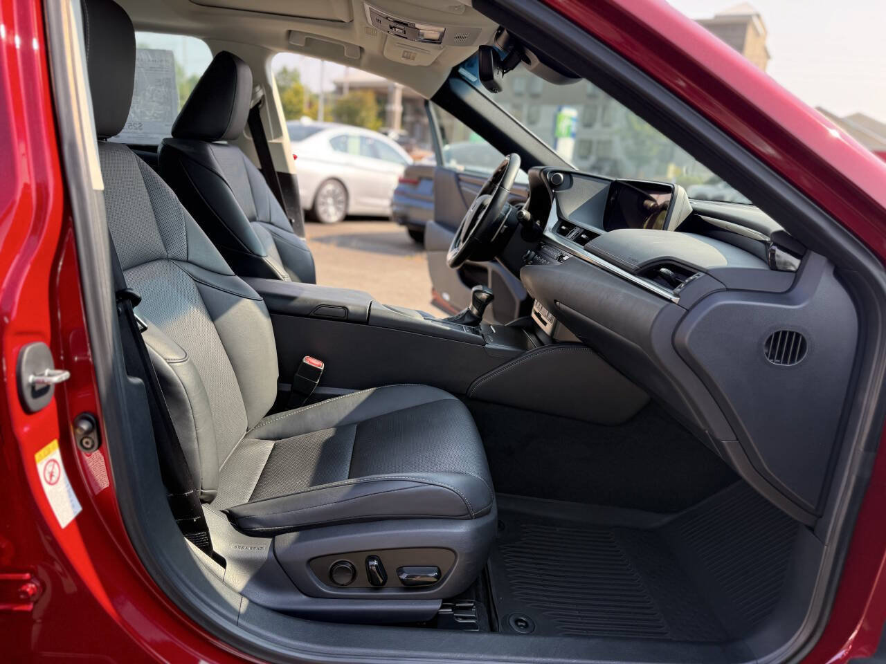 Used 2019 Lexus ES 350 w/ Premium Package FWD image 22