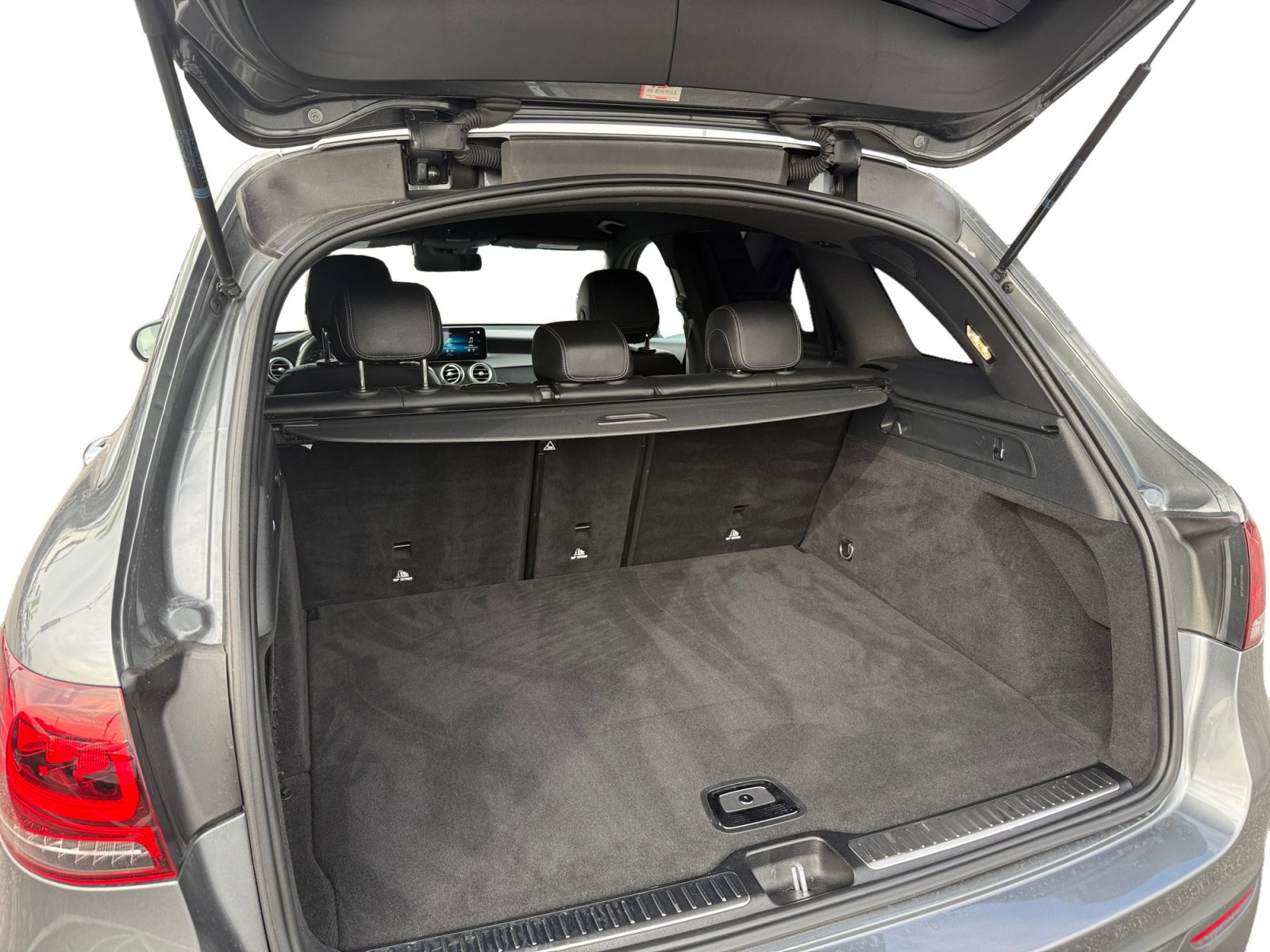 Used 2021 Mercedes-Benz GLC 300 4MATIC image 12