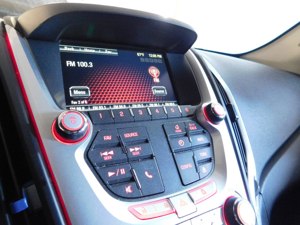 Used 2015 GMC Terrain SLE w/ Convenience Package AWD/4WD image 14