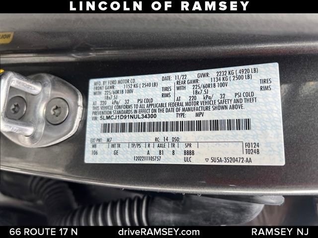 Used 2022 Lincoln Corsair AWD w/ Equipment Group 101A image 16