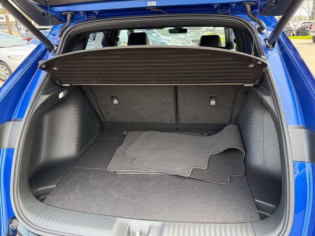 Certified 2025 Acura ADX A-Spec image 17