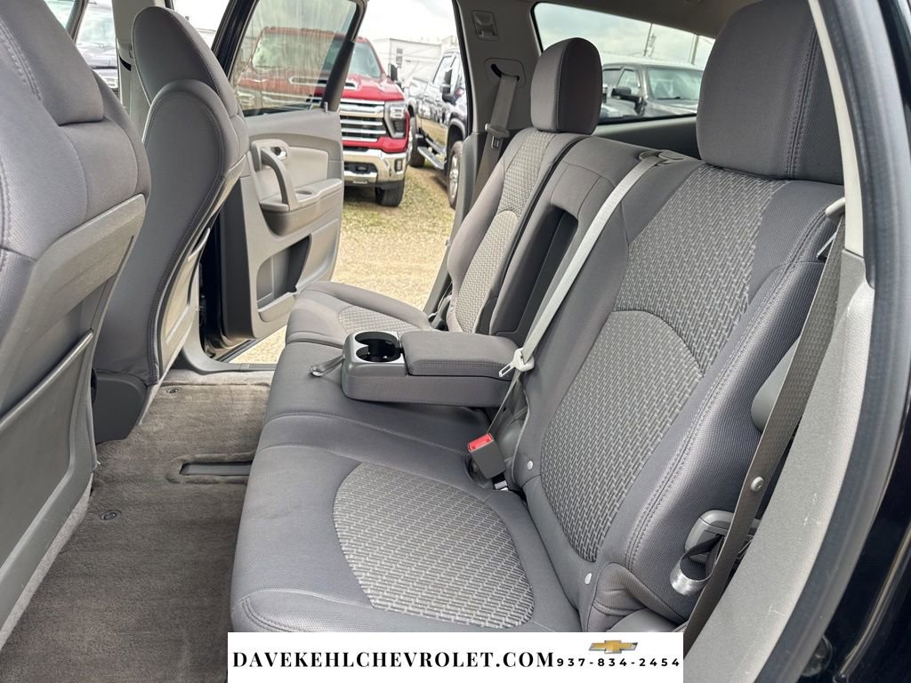Used 2011 Chevrolet Traverse LT image 22