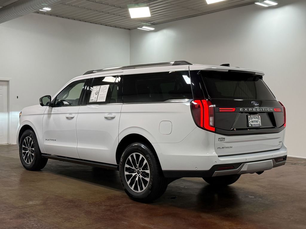 Used 2025 Ford Expedition Max Platinum image 5