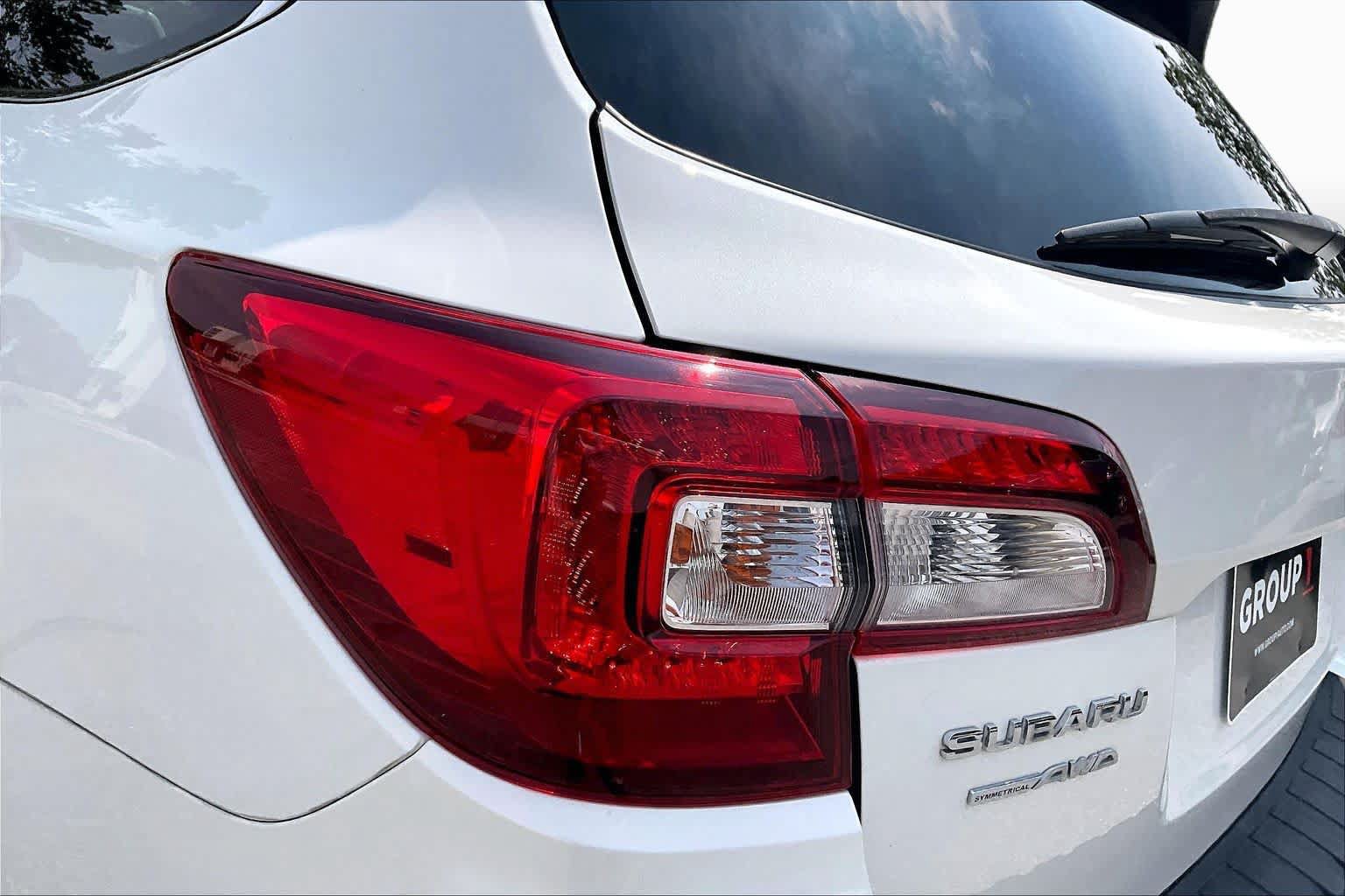Used 2019 Subaru Outback 3.6R Touring AWD/4WD image 29