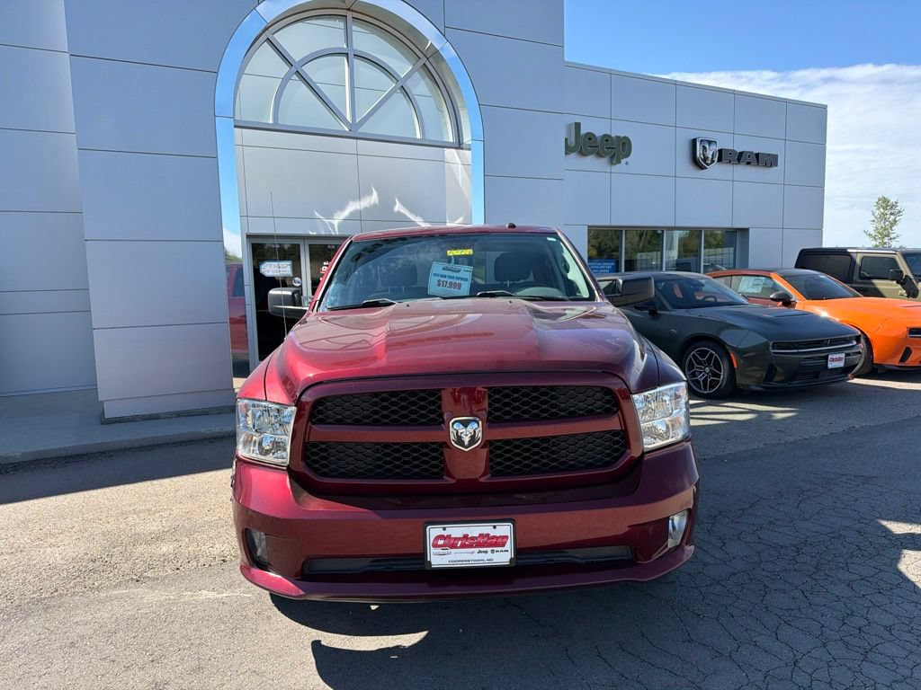 Used 2017 RAM 1500 Express w/ Express Value Package AWD/4WD image 2