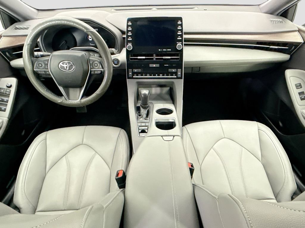 Used 2020 Toyota Avalon XLE w/ Carpet Mat Package FWD image 13