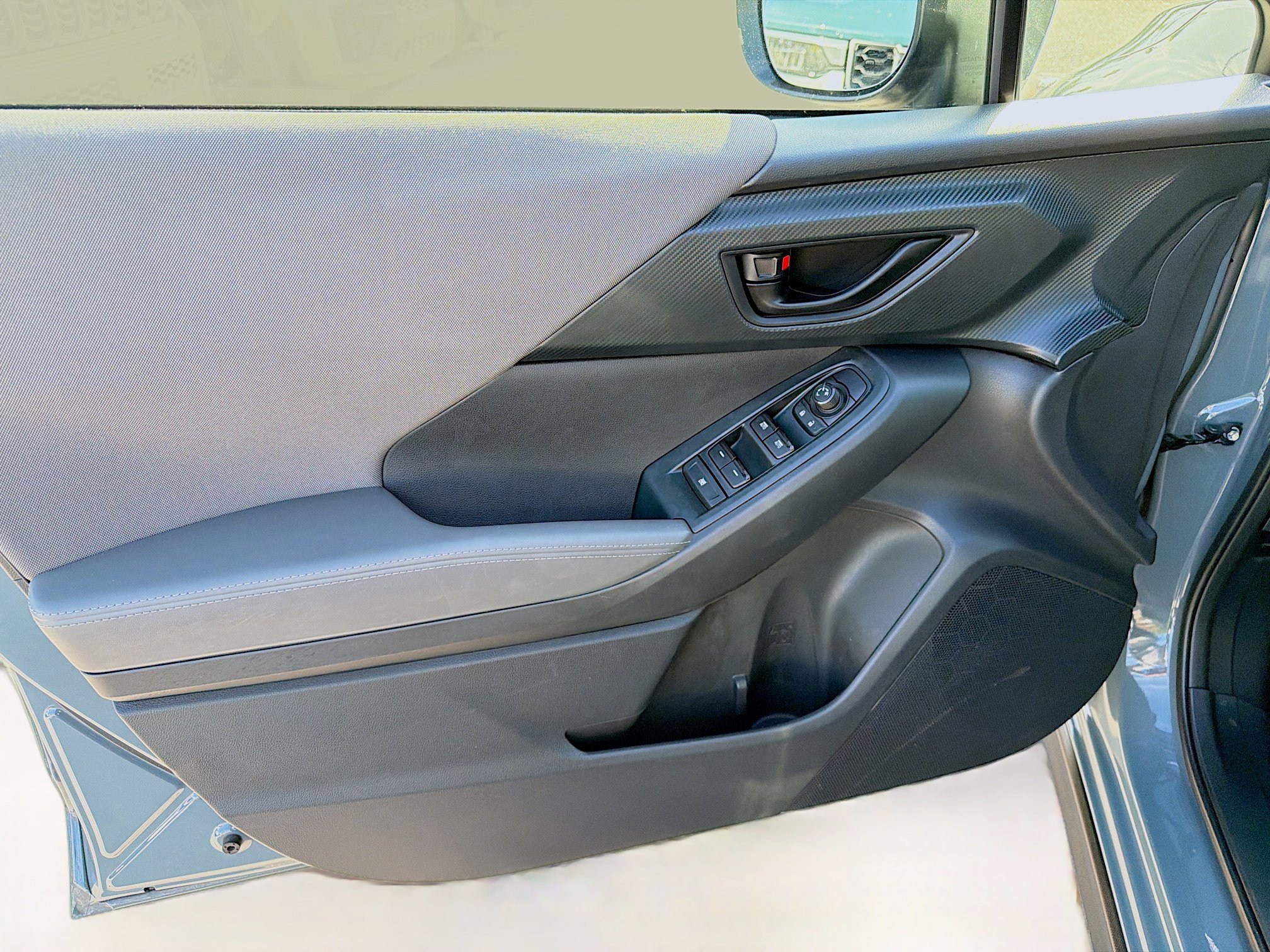 Used 2024 Subaru Crosstrek 2.0i Premium image 21