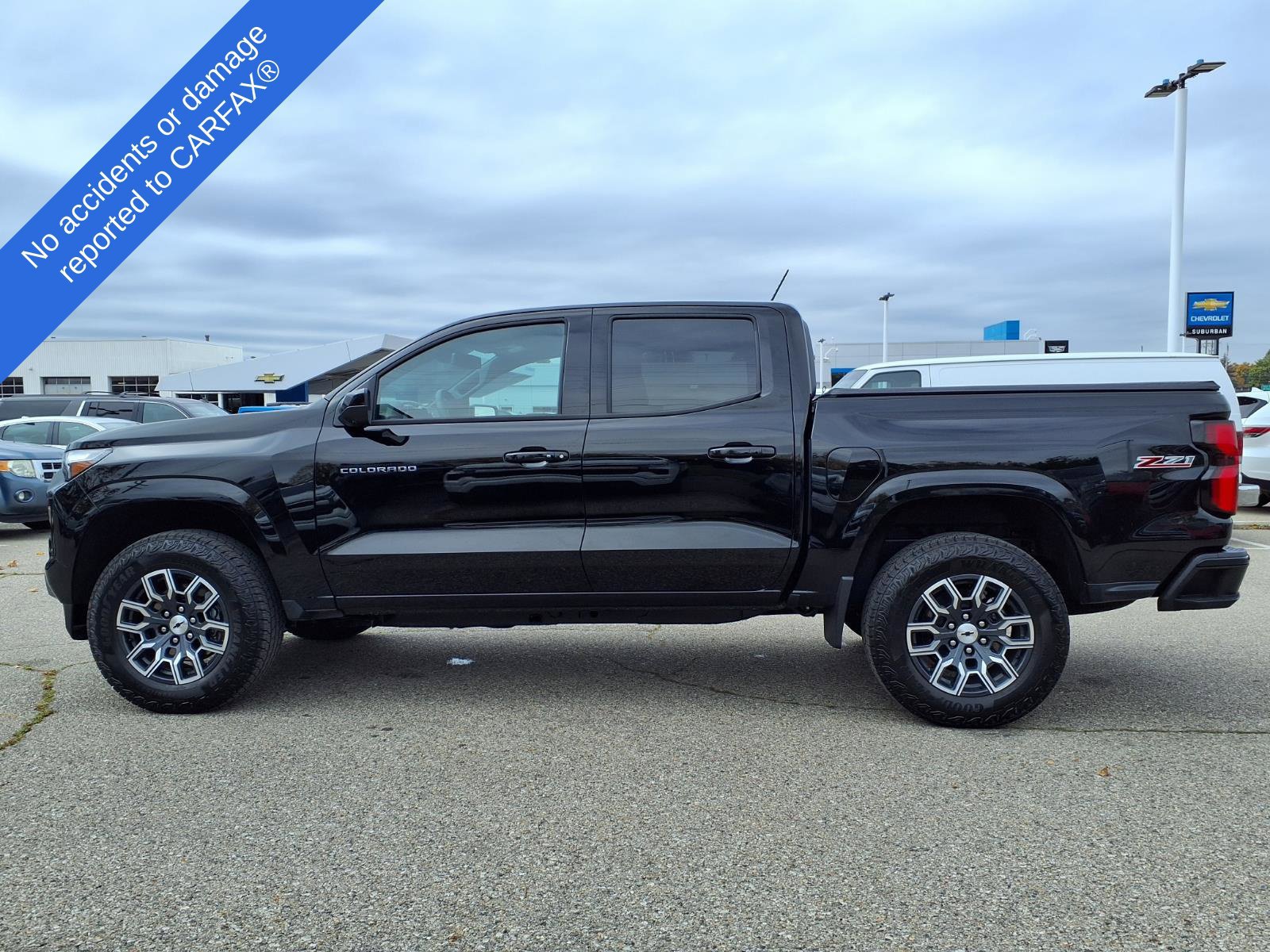 Used 2026 Chevrolet Colorado Z71 w/ Technology Package AWD/4WD image 9
