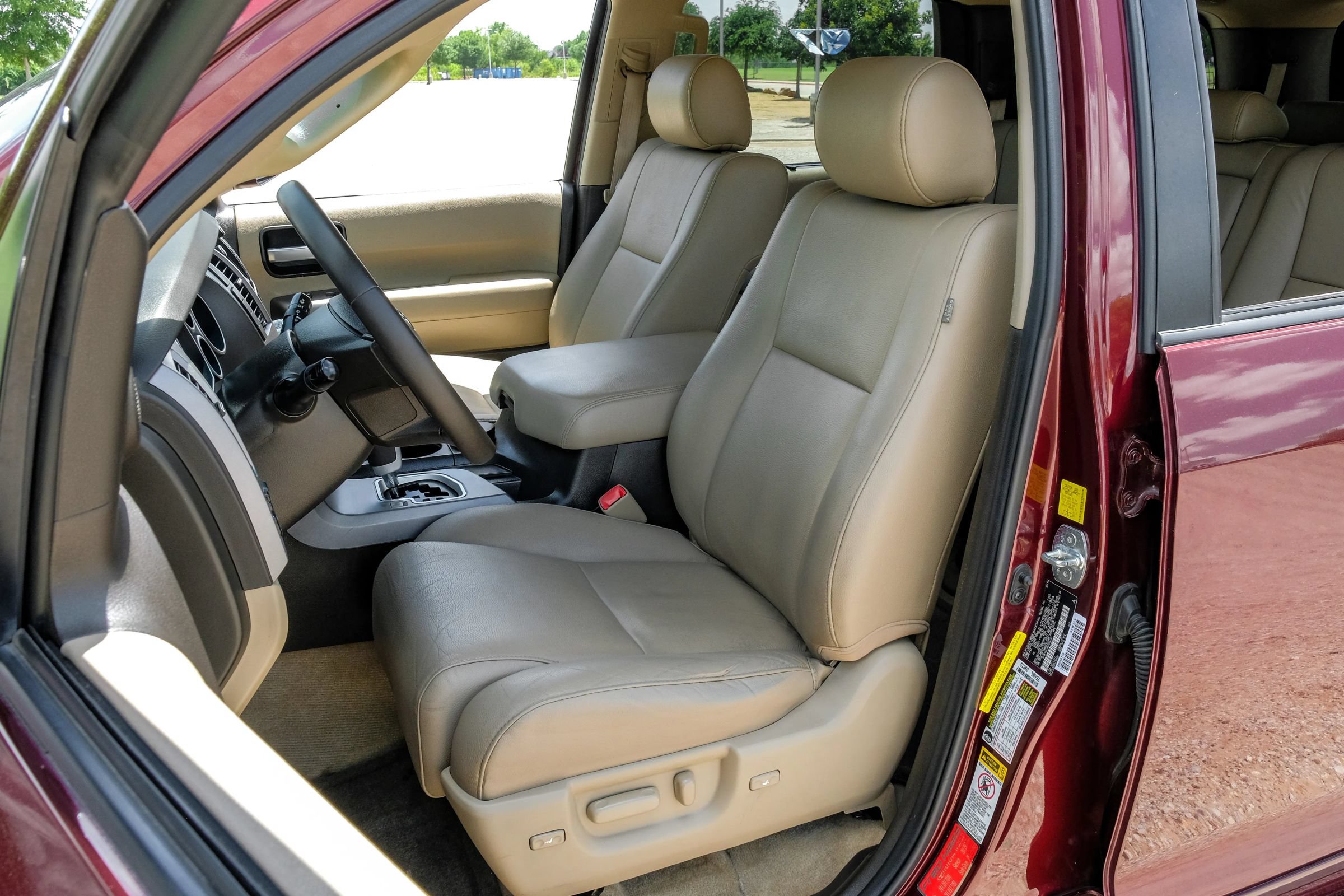 Used 2011 Toyota Sequoia Limited RWD image 26