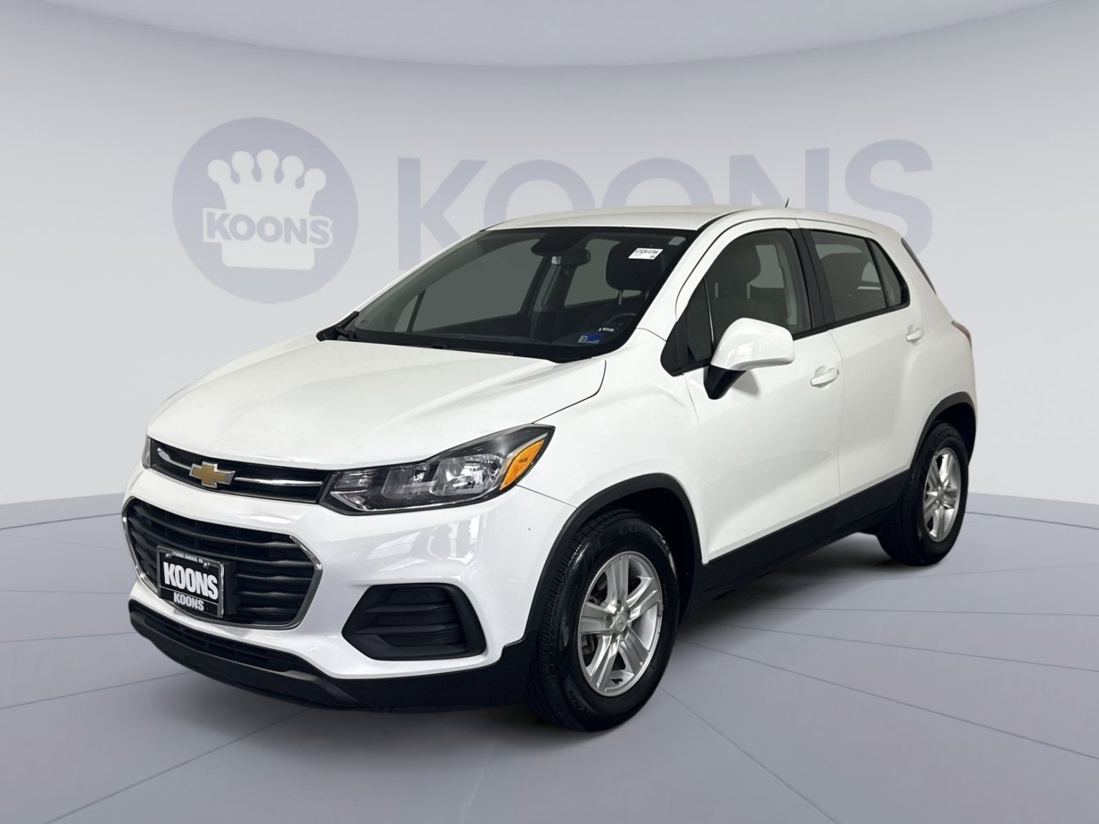 Used 2020 Chevrolet Trax LS FWD image 1
