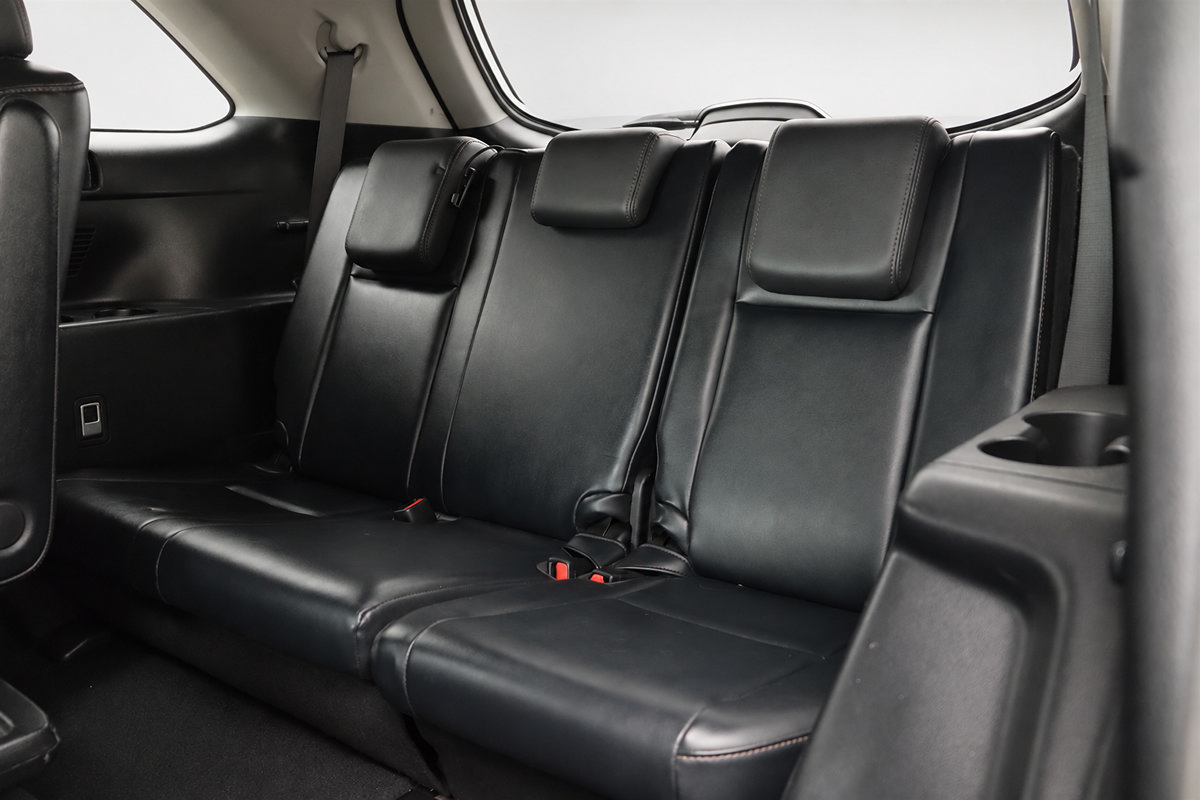 Used 2014 Toyota Highlander Limited AWD/4WD image 20