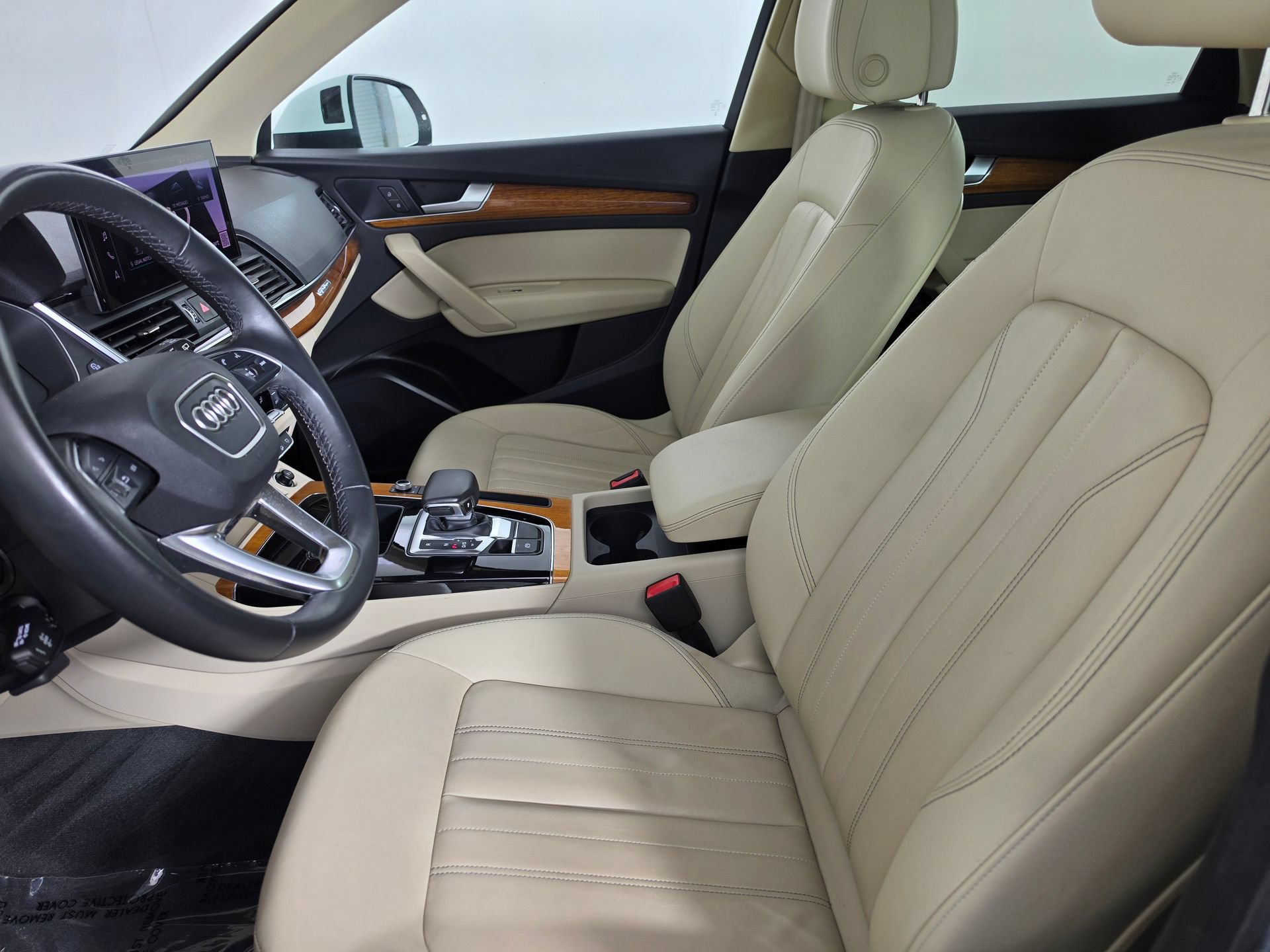 Certified 2023 Audi Q5 Premium Plus w/ Convenience Package AWD/4WD image 17