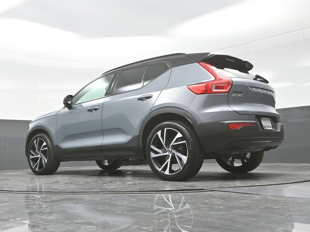 Used 2021 Volvo XC40 T5 R-Design w/ Protection Package Premier AWD/4WD image 26