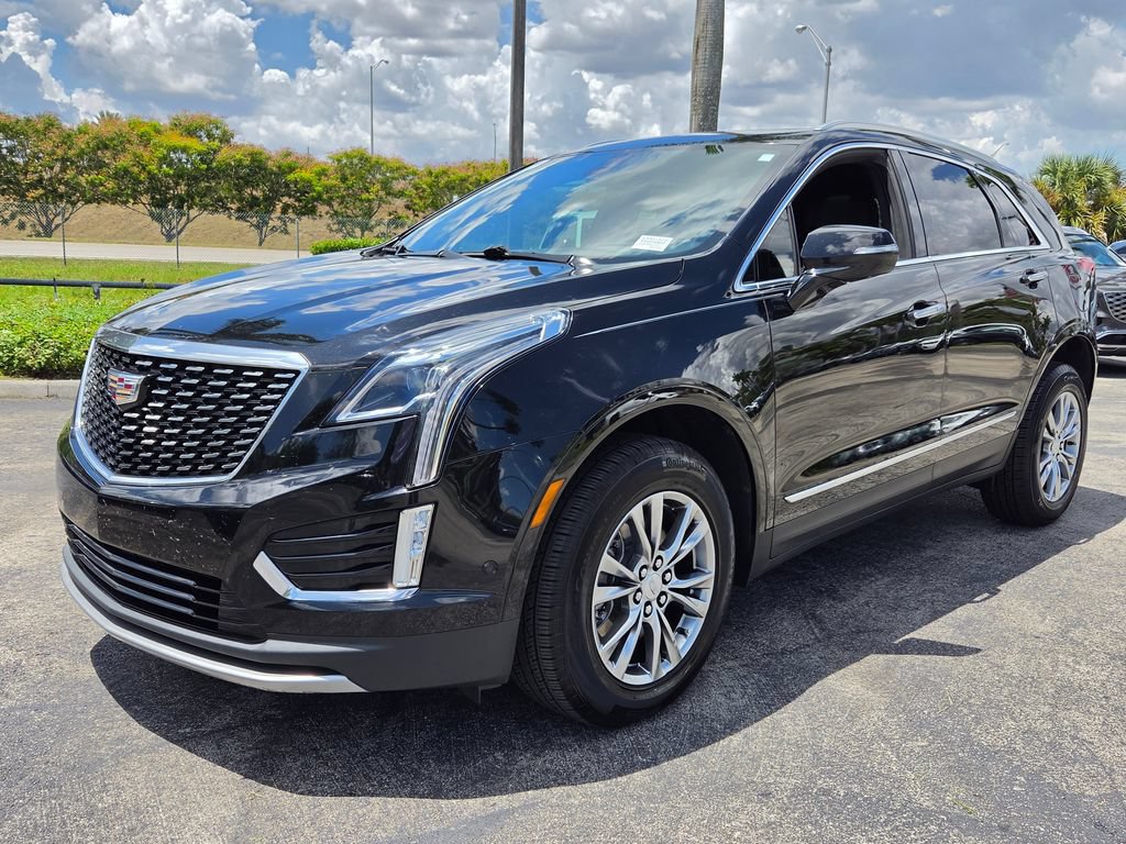 Used 2022 Cadillac XT5 Premium Luxury w/ Technology Package FWD image 16