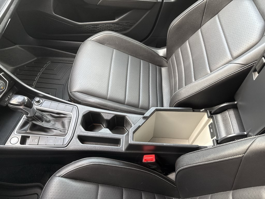 Used 2024 Volkswagen Jetta SE FWD image 22