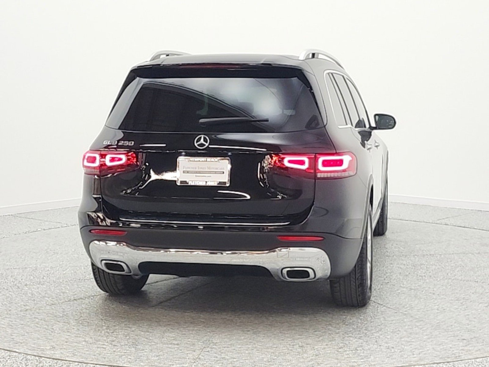 Used 2022 Mercedes-Benz GLB 250 image 6