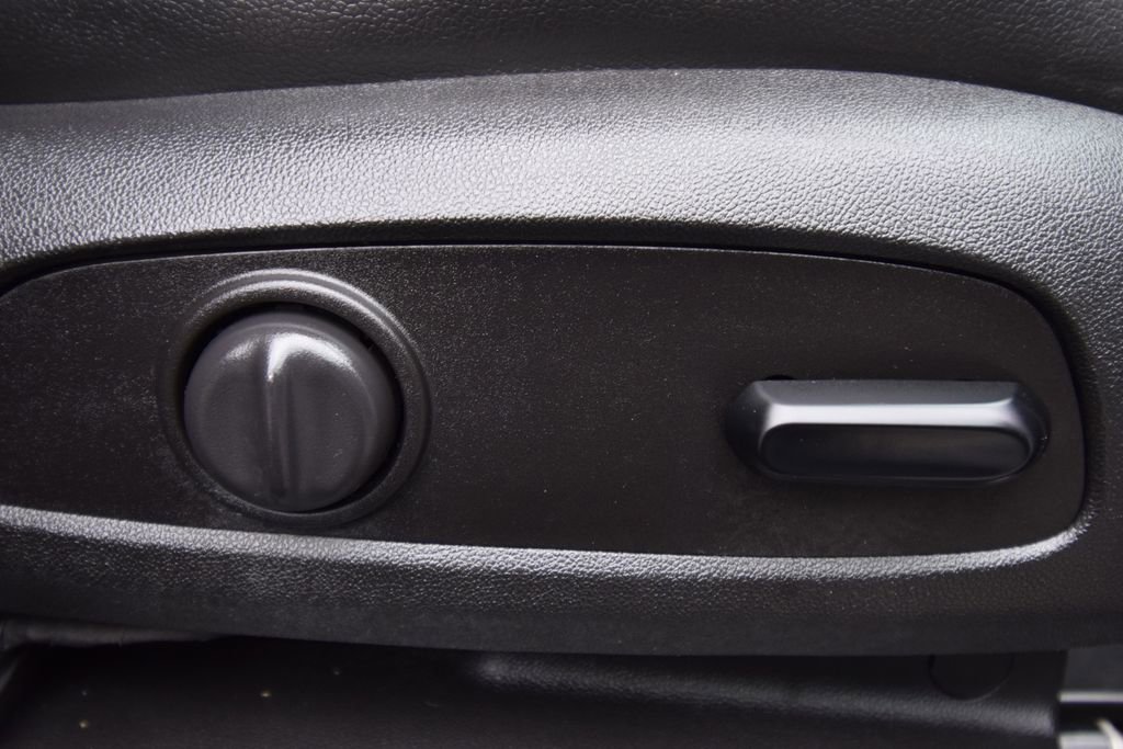 Used 2019 GMC Terrain SLT w/ Preferred Package image 25