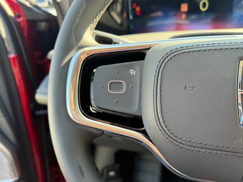 New 2026 Lincoln Nautilus Reserve AWD/4WD image 14