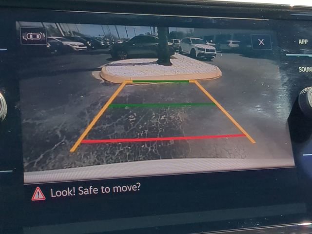 Certified 2023 Volkswagen Atlas Cross Sport SE w/ Black Wheel Package image 22