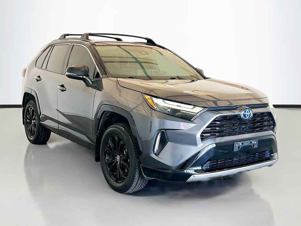 Used 2024 Toyota RAV4 XSE AWD/4WD image 3
