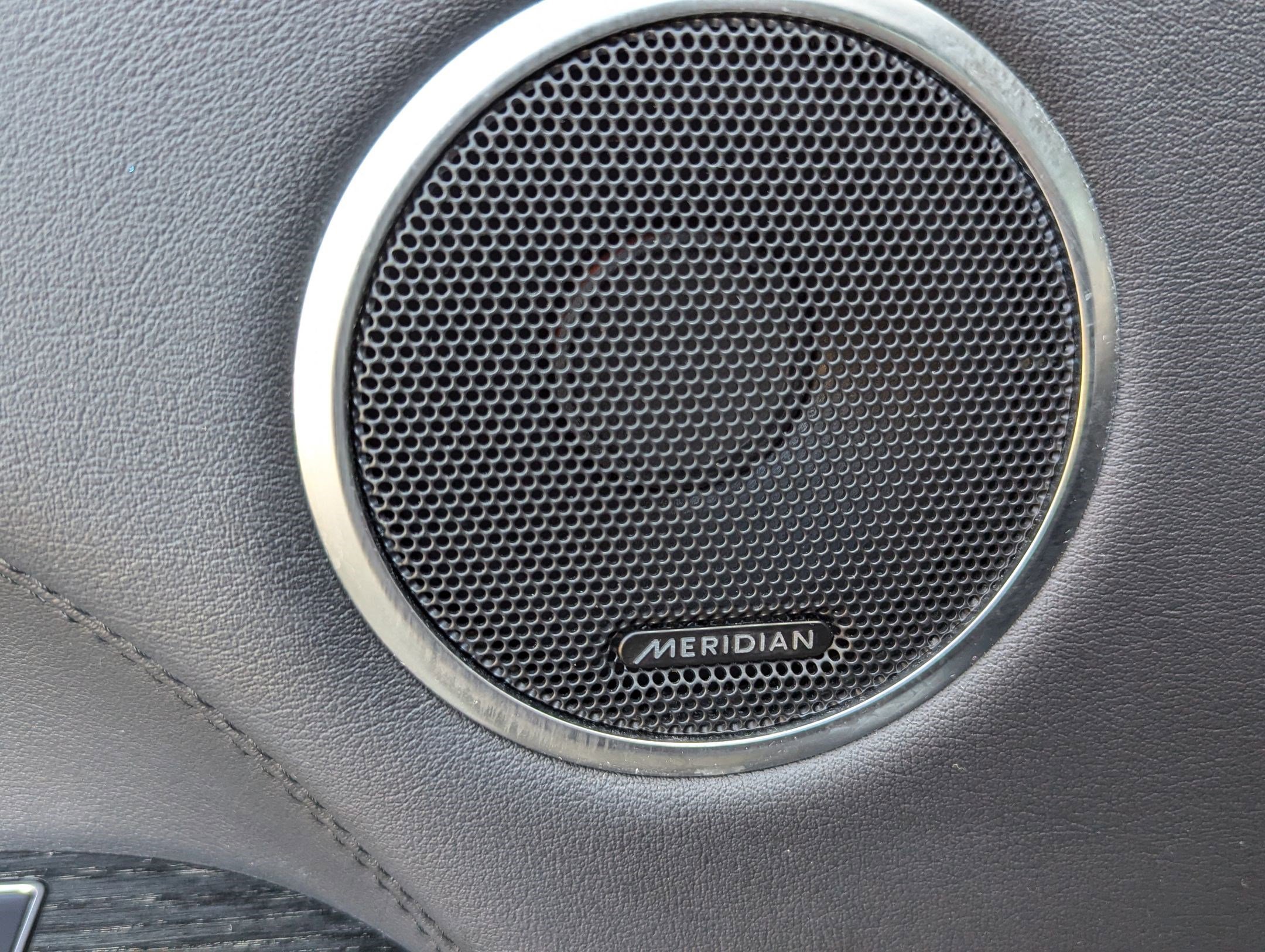 Used 2022 Land Rover Range Rover Sport HSE Silver Edition image 32