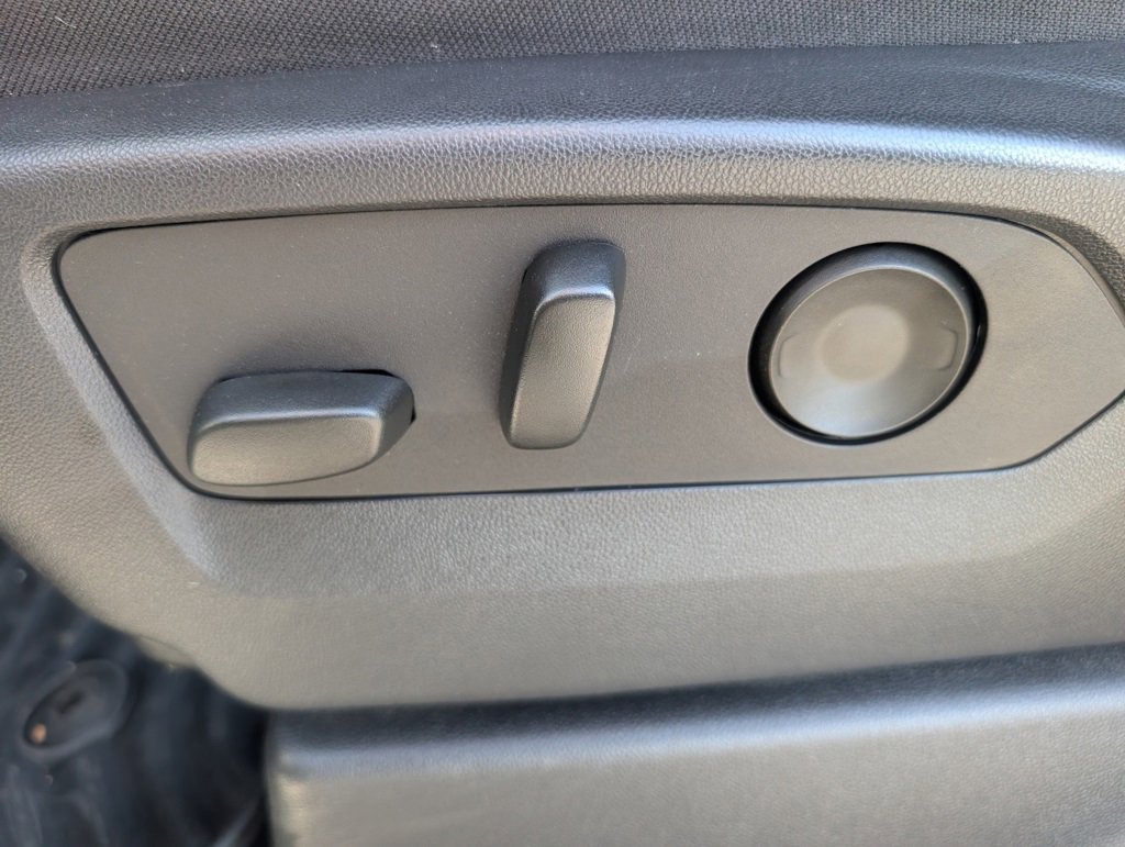 Certified 2022 Chevrolet Silverado 1500 Custom image 10