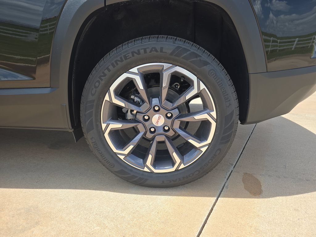 New 2026 GMC Terrain Elevation w/ Elevation Premium Package FWD image 32