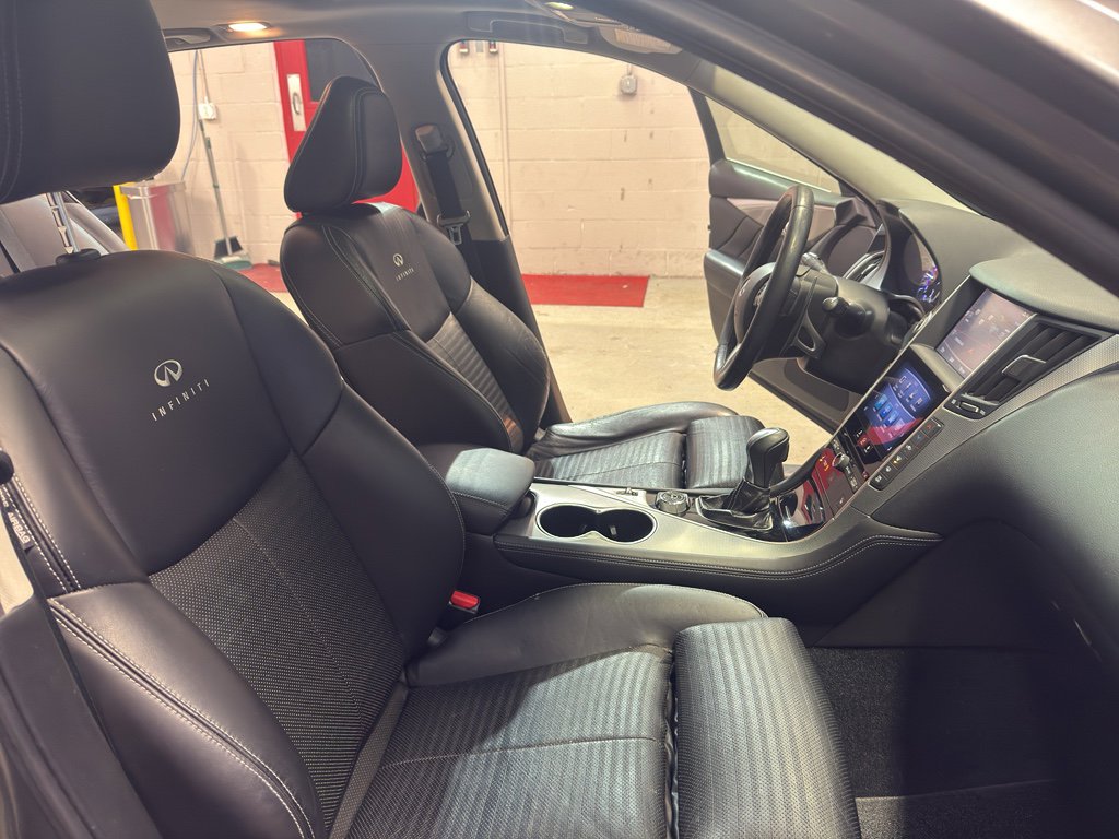 Used 2014 INFINITI Q50 Sport w/ Navigation Package image 23