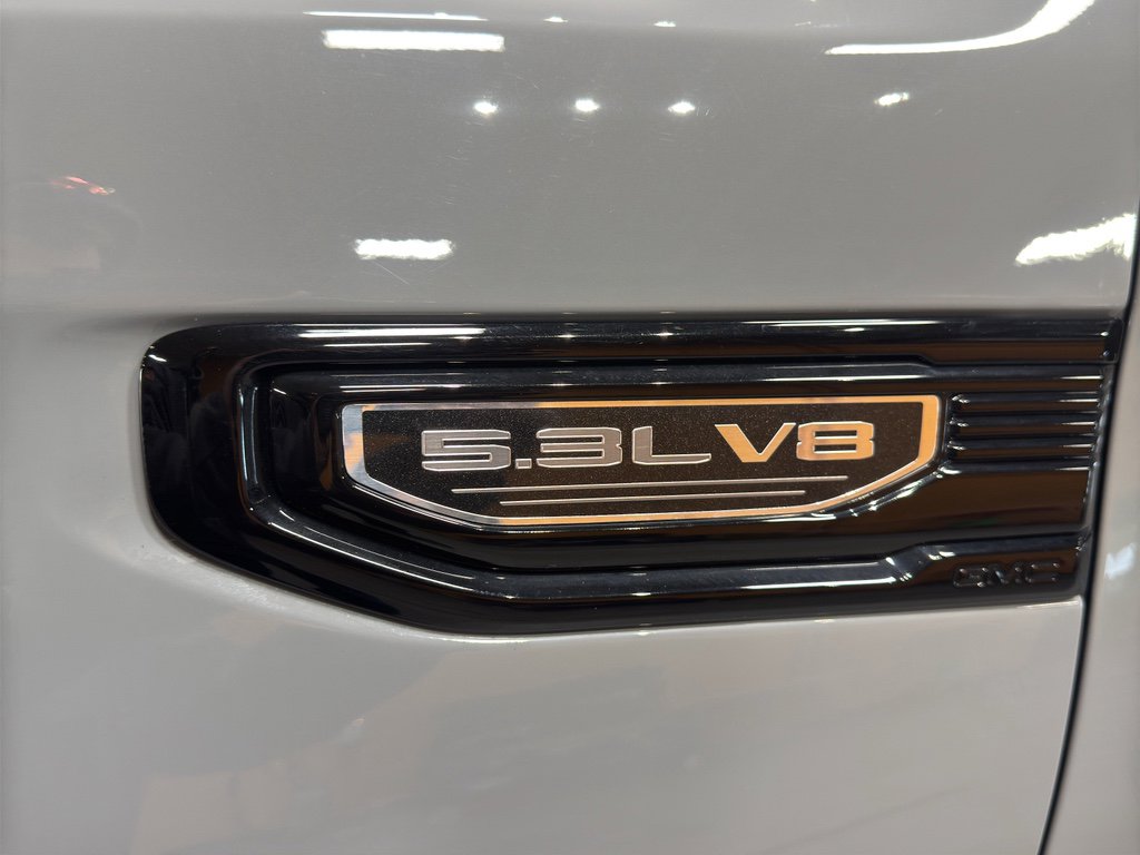 Used 2024 GMC Sierra 1500 Elevation w/ Elevation Premium Package image 10