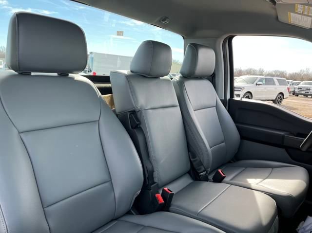 New 2024 Ford F550 4x4 Regular Cab Super Duty image 33