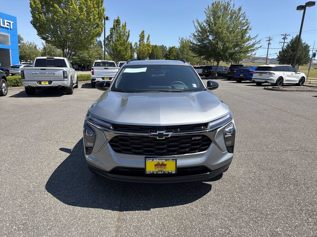 New 2026 Chevrolet Trax RS w/ Driver Confidence Package FWD image 4